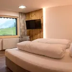 فندق مبيت وإفطار Sonnenhang Montafon