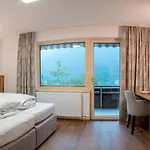 Sonnenhang Montafon فندق مبيت وإفطار