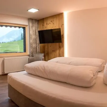 Alojamento de Acomodação e Pequeno-almoço Sonnenhang Montafon