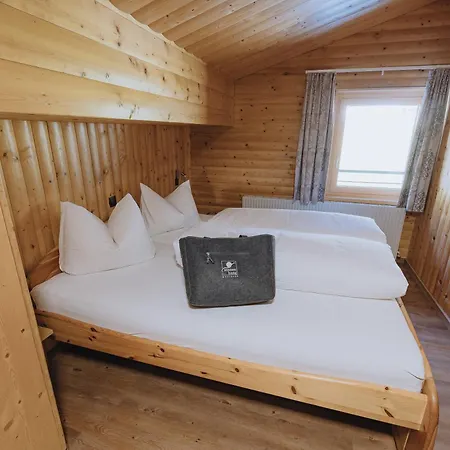 לינה וארוחת בוקר Sonnenhang Montafon
