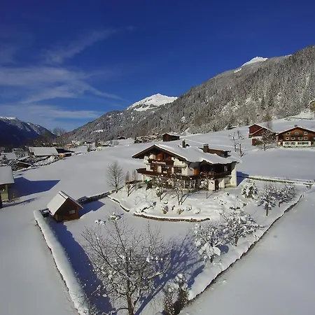 فندق مبيت وإفطار Sonnenhang Montafon 2*