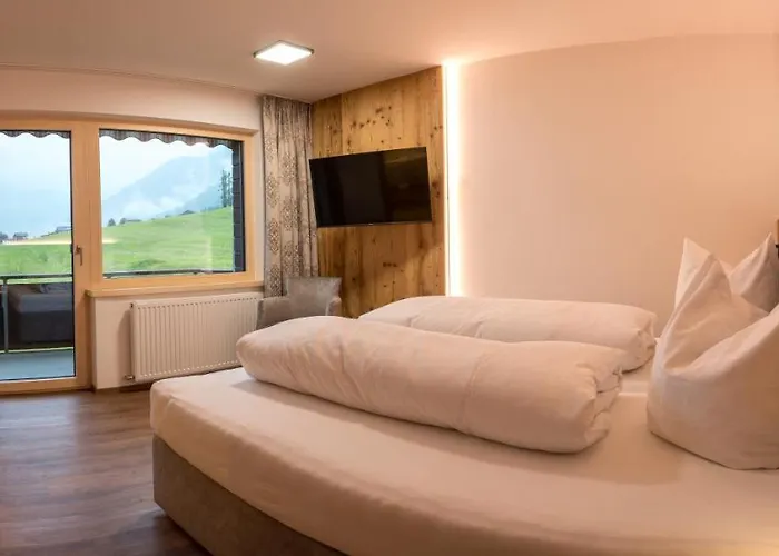 住宿加早餐酒店 Sonnenhang Montafon